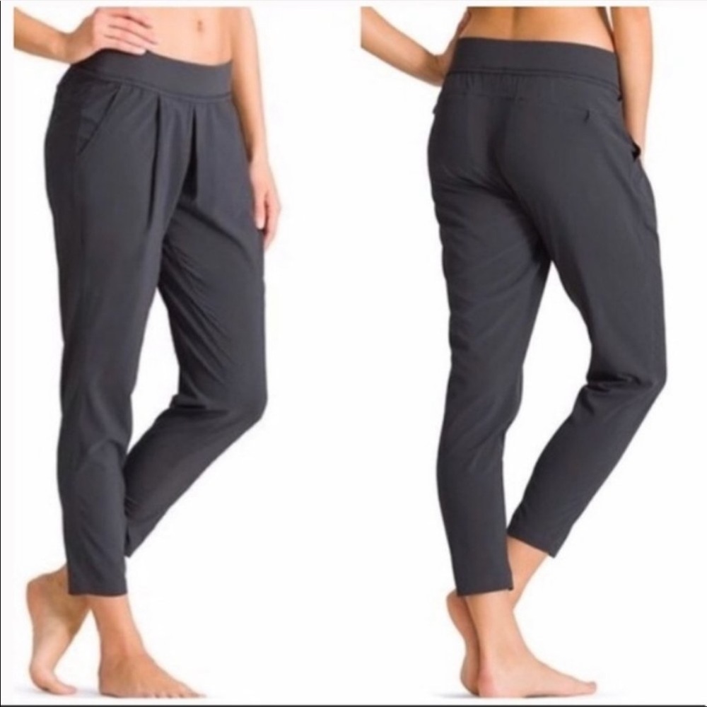 Athleta Interlude lightweight ankle pants